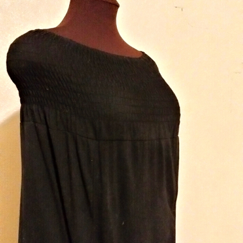 Dots black long sleeves dress small